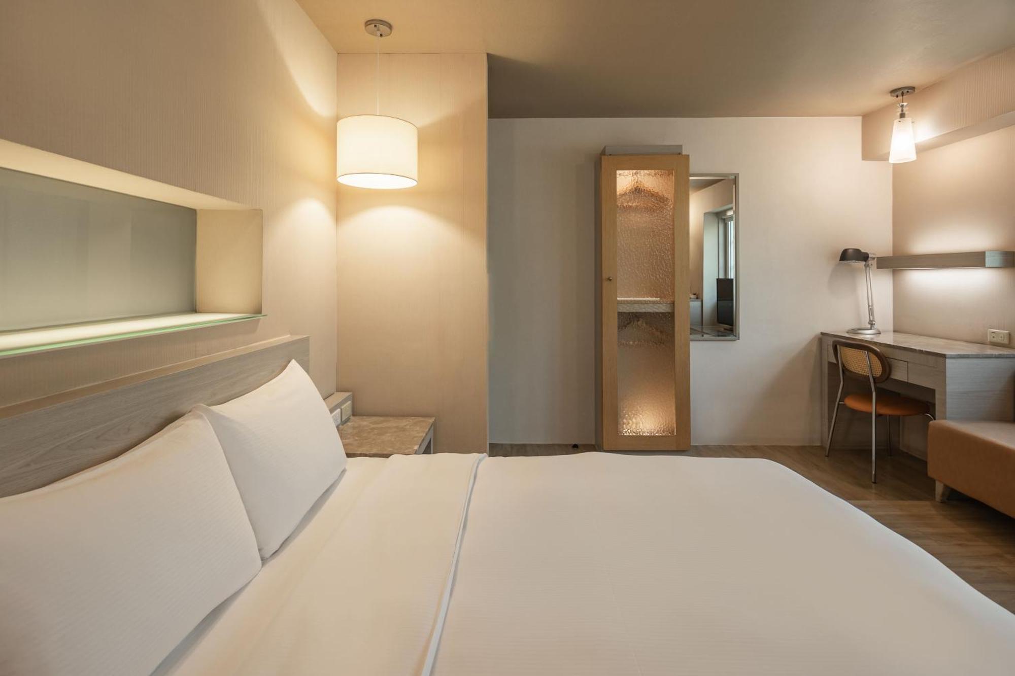 Kindness Hotel - Hanshen Kaohsiung Quarto foto