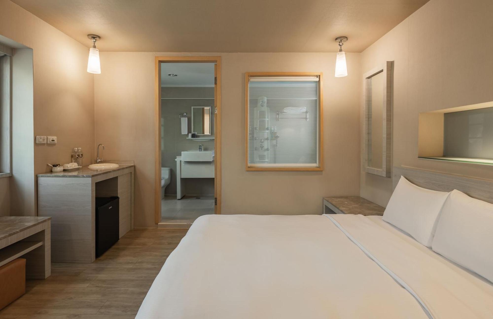 Kindness Hotel - Hanshen Kaohsiung Quarto foto