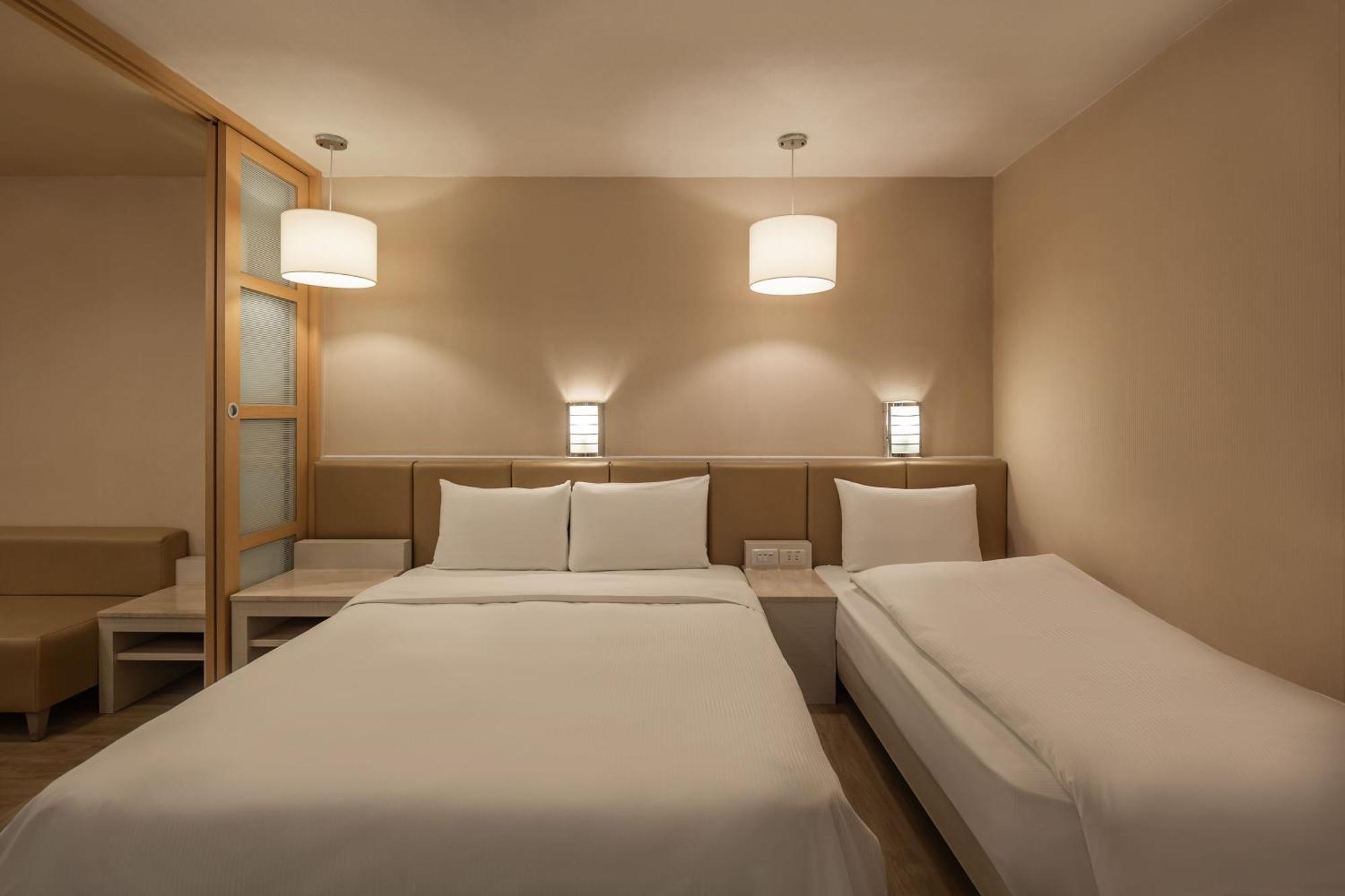 Kindness Hotel - Hanshen Kaohsiung Quarto foto